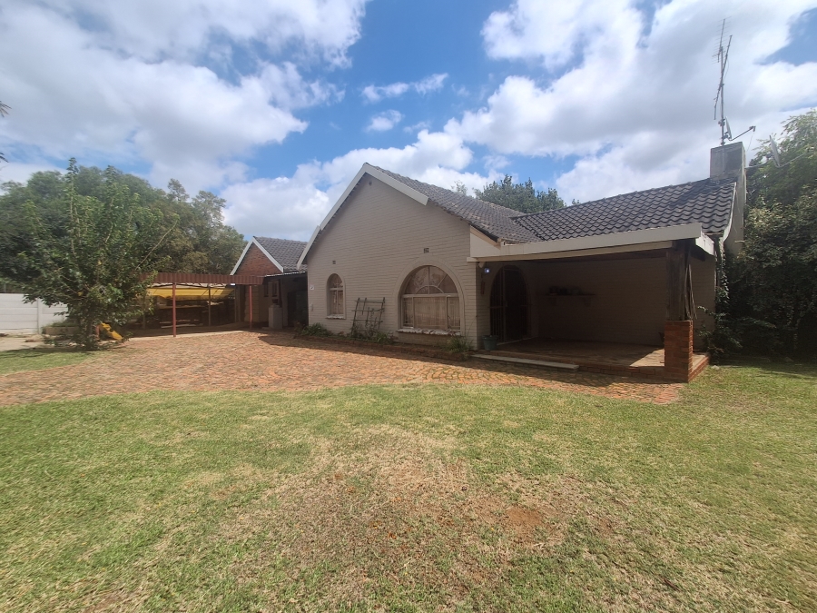 3 Bedroom Property for Sale in Dagbreek Free State